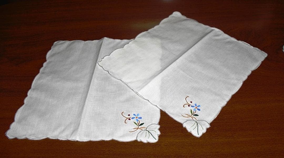 刺繍テーブルクロス ナフキンセット 送料込