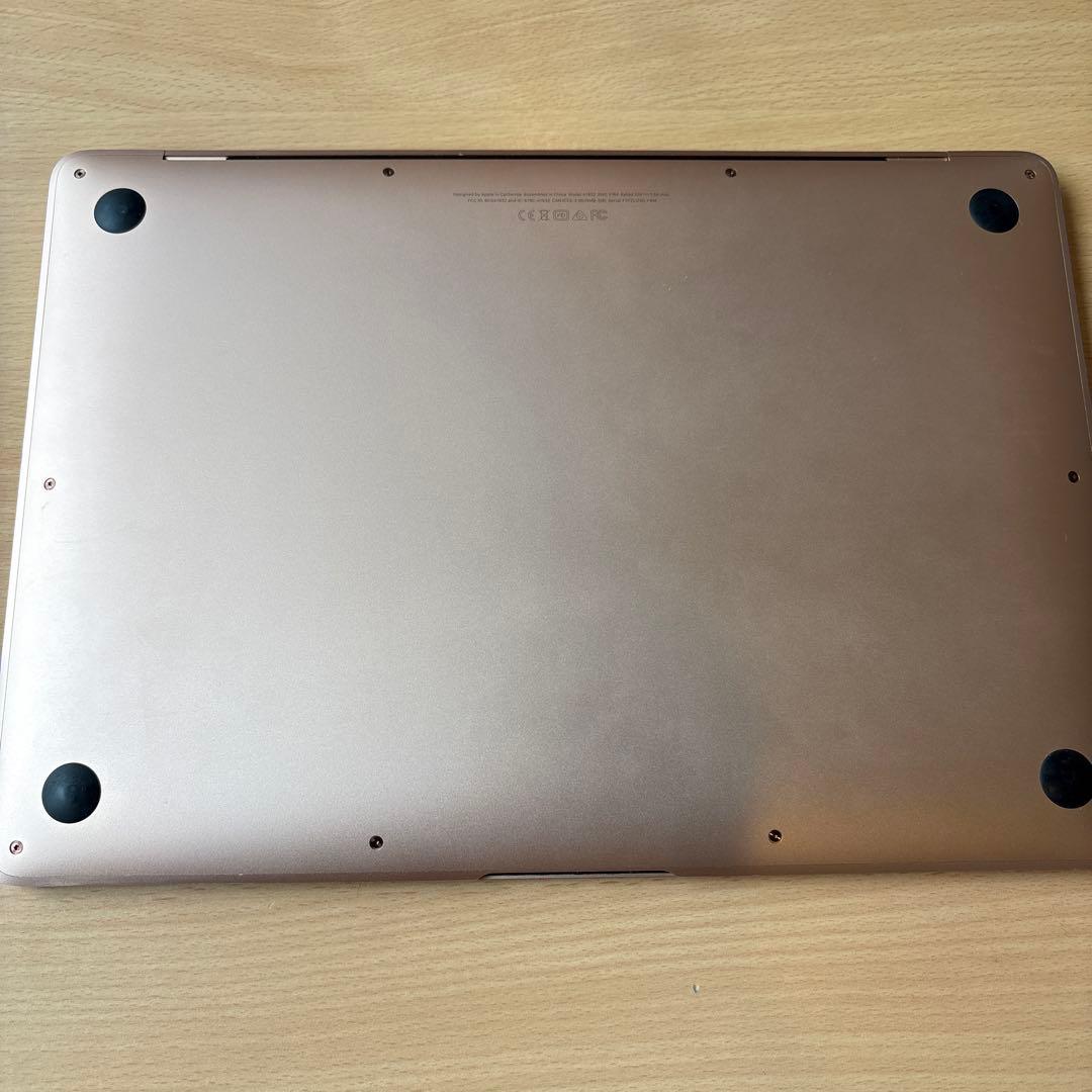 MacBook本体 Apple MacBookAir Mid2019