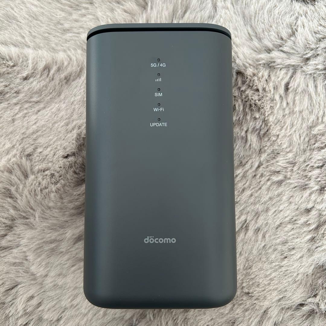 docomo  5G SHARP HR02 Wi-Fiルーター グレー