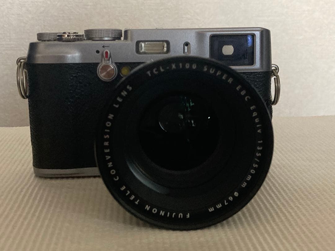 FUJIFILM X100 テレコンバージョンレンズ付き