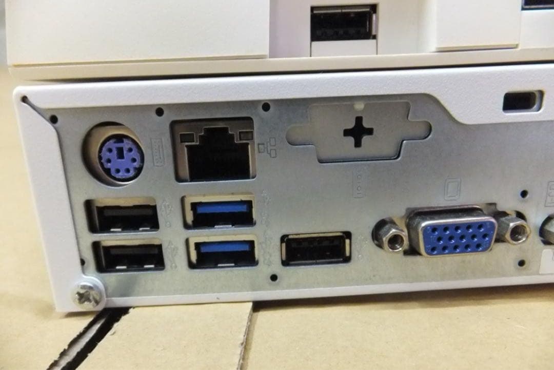 (最終値下げ2/7まで出品)EPSON超小型170Ei5 8G/SSD240G