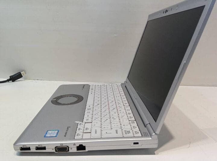 Panasonic CF-SV7 / i7 / SSD256GB / 12.1型