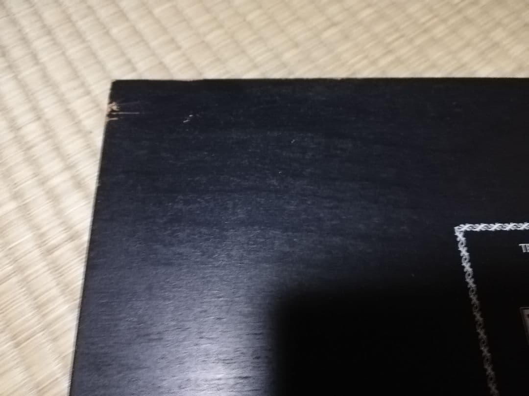 値下げ DERWENTダーウェント スタジオ色鉛筆 72本セット 木製ケース入り