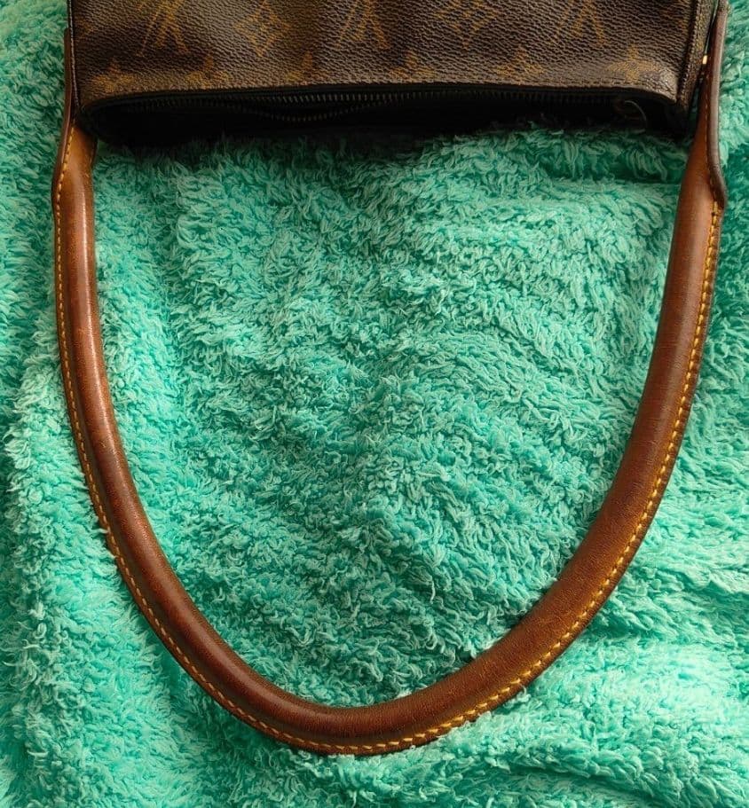 LOUIS VUITTON ルイ・ヴィトンM51146モノグラム ルーピングMM