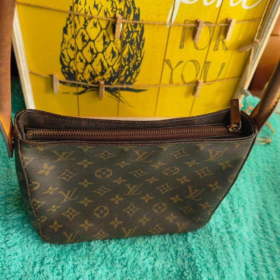 LOUIS VUITTON ルイ・ヴィトンM51146モノグラム ルーピングMM