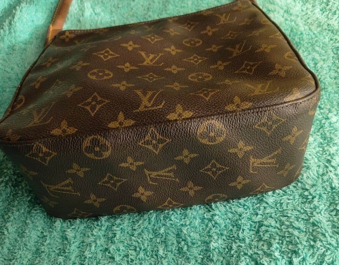 LOUIS VUITTON ルイ・ヴィトンM51146モノグラム ルーピングMM