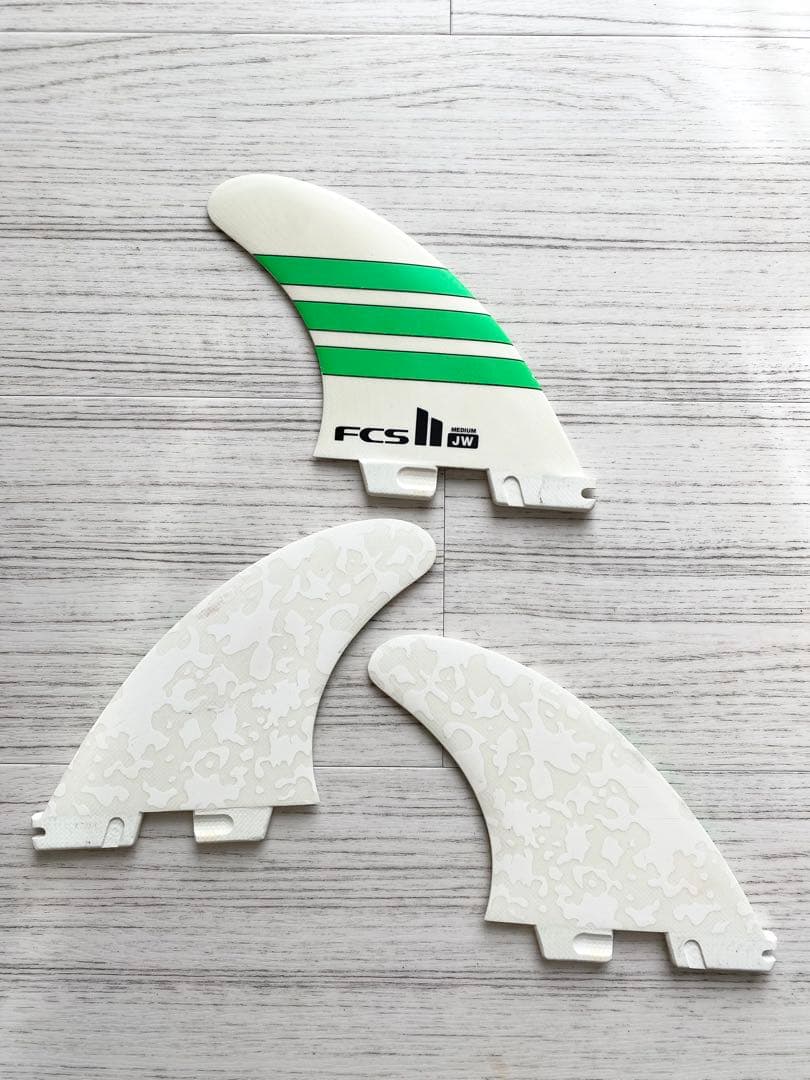 FCS2トライフィン ジュリアンウィルソン ミディアム サーフィン