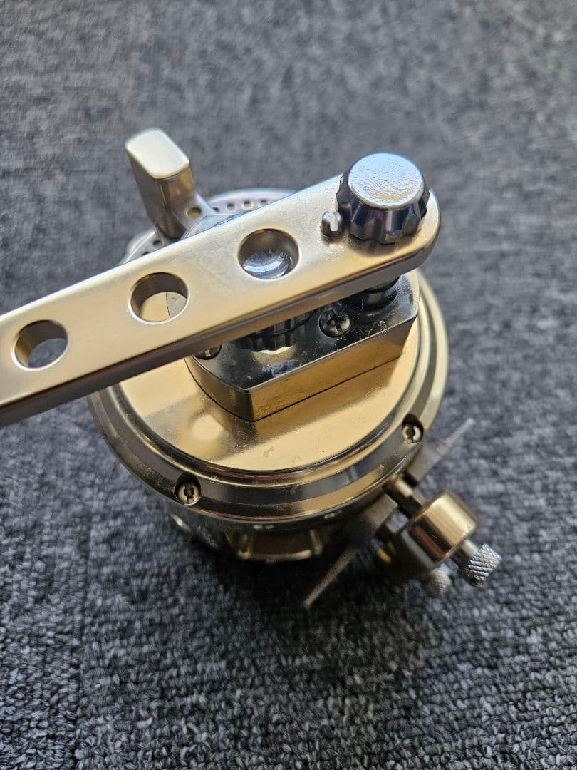 ALLIGATOR BATTLE バトル20 リール ゴールド