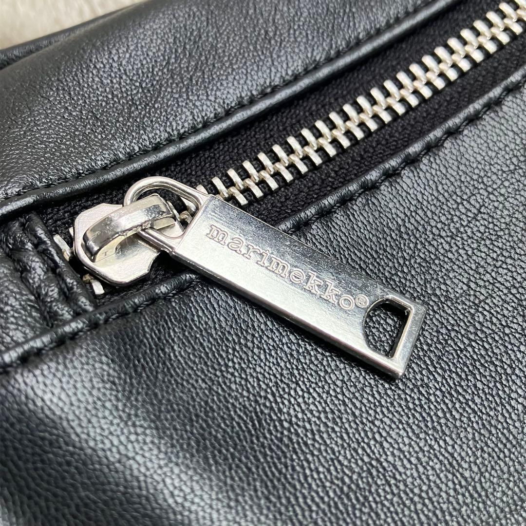 【美品✨】marimekko マリメッコ ショルダーバッグ レザー ブラック