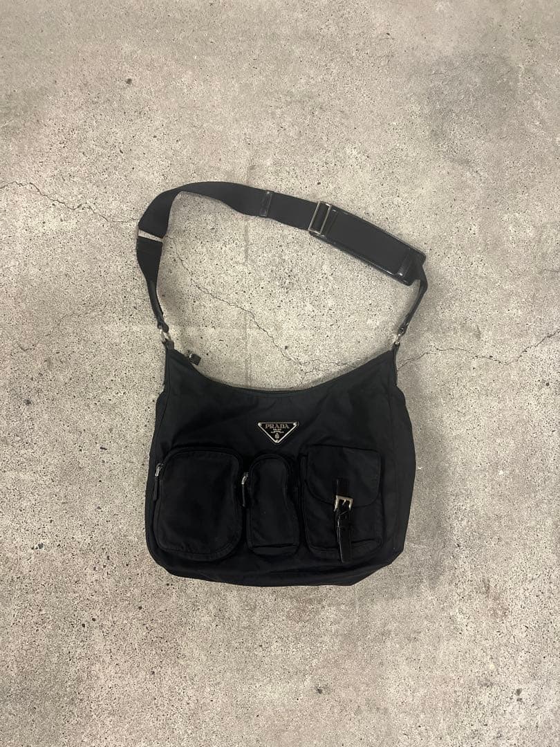 バッグ PRADA nylon utility shoulder bag black