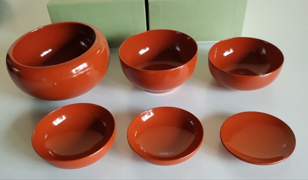 たに屋　応量器　真塗黒と洗朱　2客セット