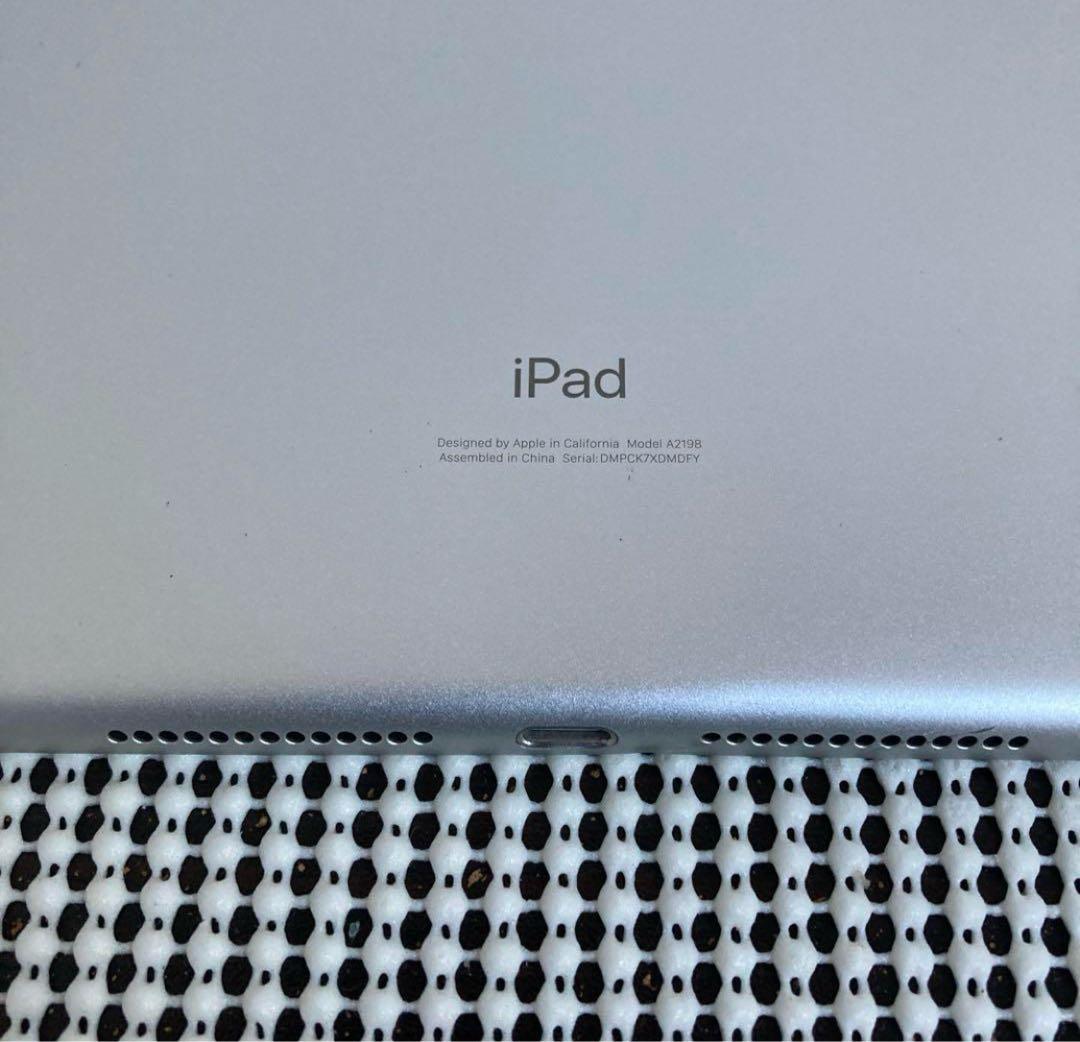 571【早い者勝ち】電池最良好☆iPad7 第7世代 128GB SIMフリー☆