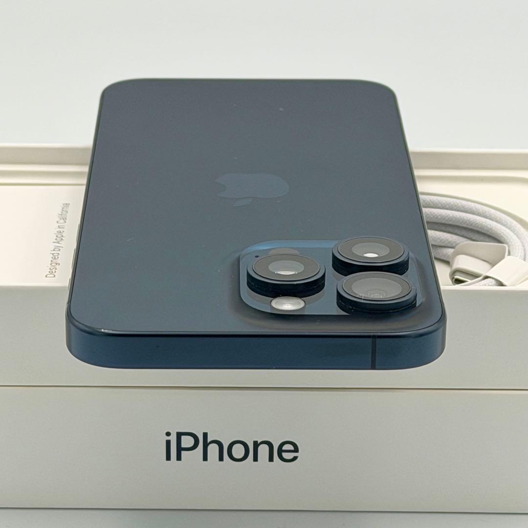 美品 iPhone 15 Pro Max 512GB ブルーチタニウム