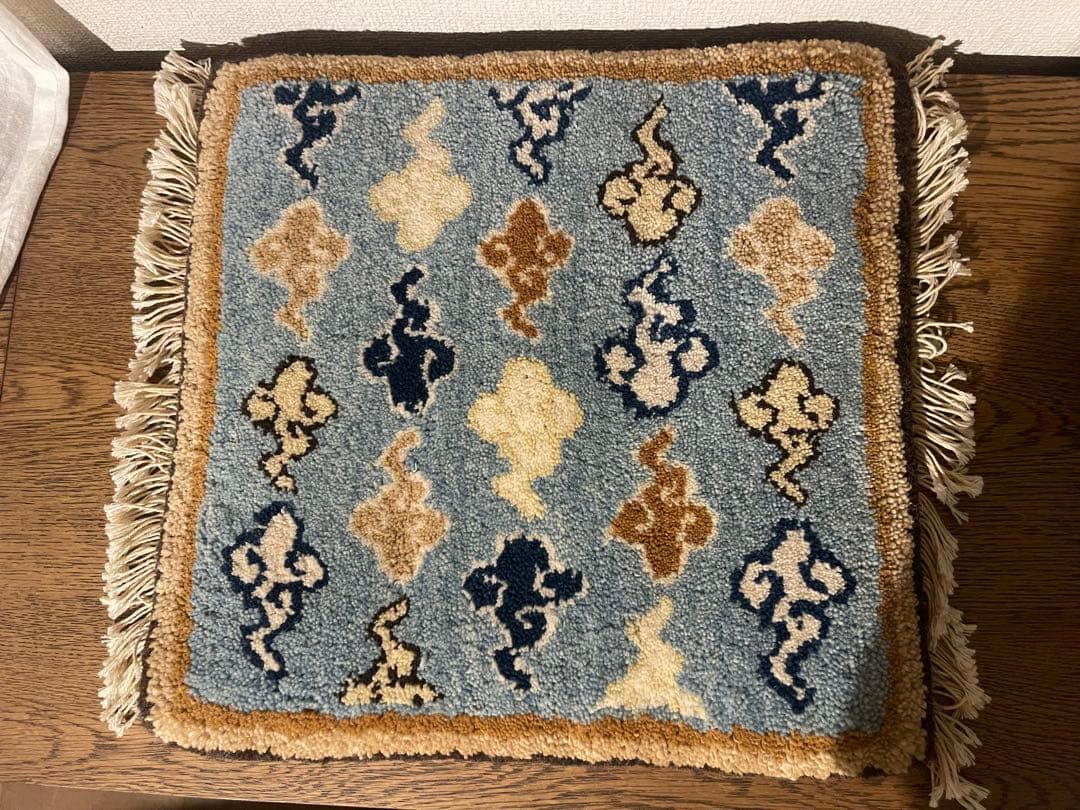 【美品】　MUNI CARPETS チェアラグ