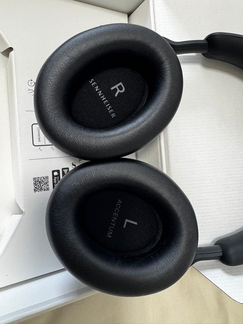 Sennheiser Accentum Wireless (未使用)