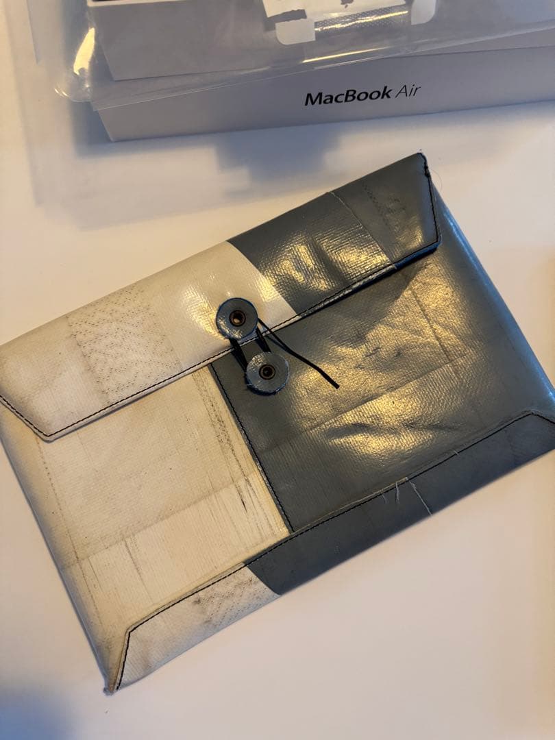 MacBook Air 2012 フライタグ（FREITAG）ケース付き