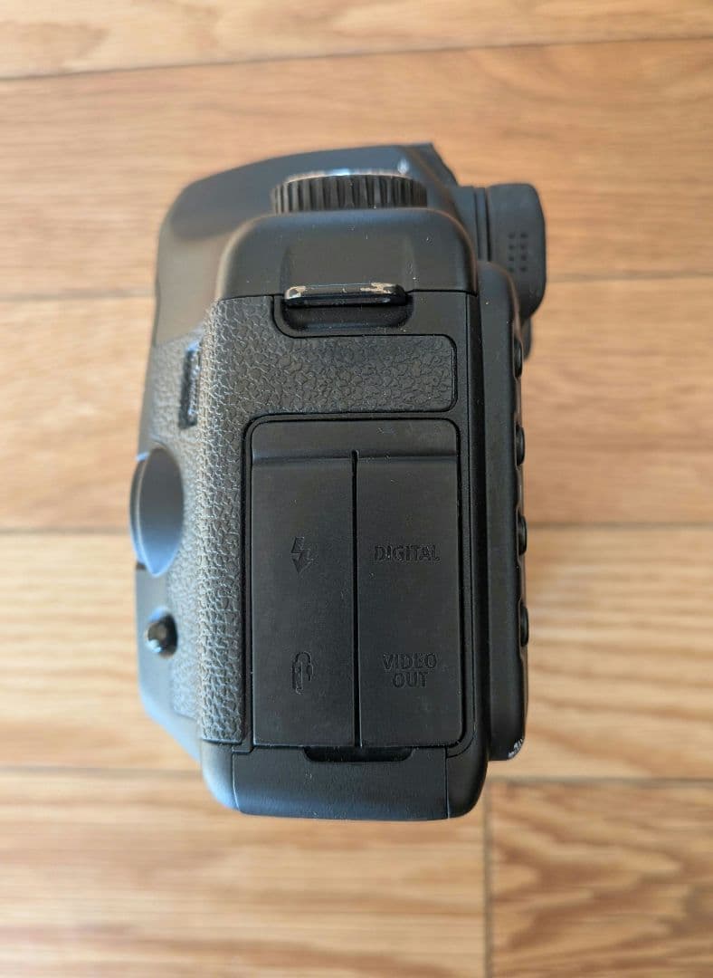 エ*マ様 【ジャンク品】Canon EOS 5D デジタル一眼レフカメラ