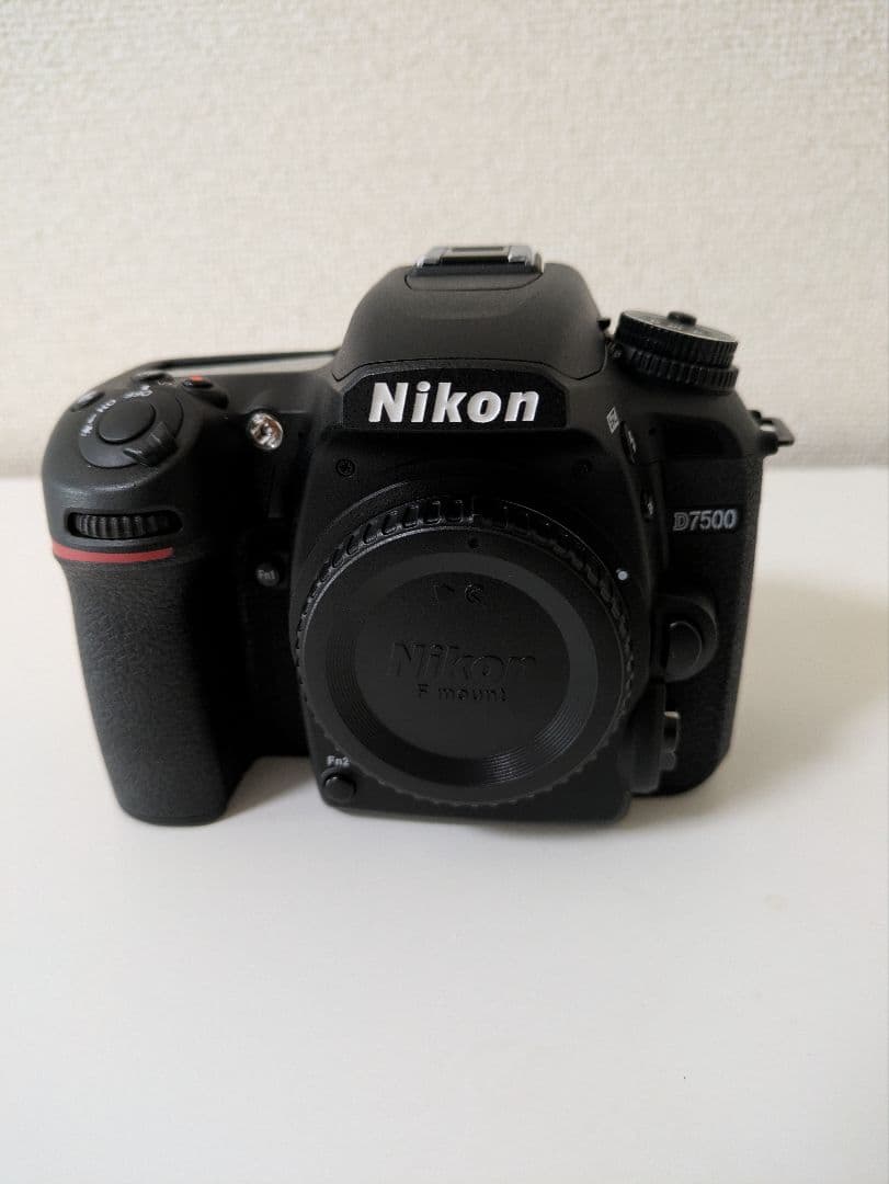 Nikon　D7500 ボディ　1% 以下 　　　　ショット数1475回
