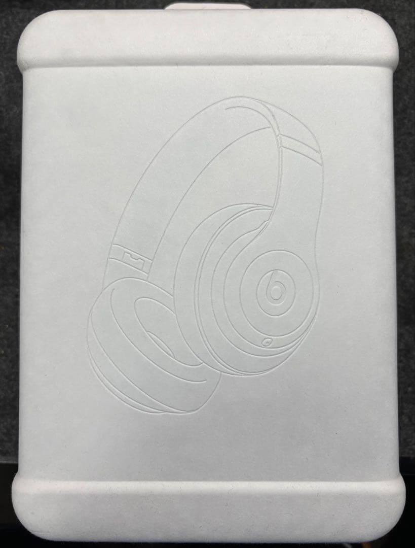 Beats Studio Pro ワイヤレスヘッドフォン ネイビー