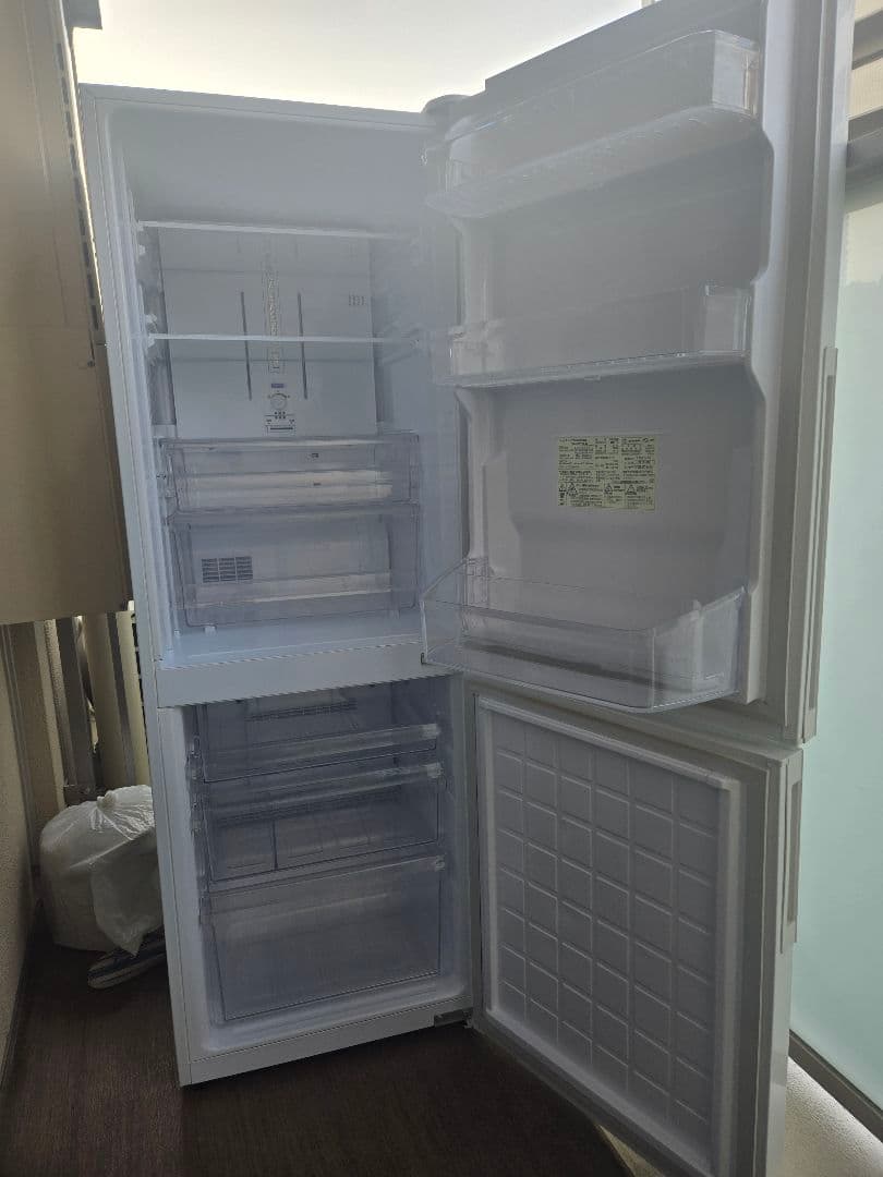 けんけん様　SHARP 冷凍冷蔵庫 SJ-PD27C-W 2017年　引取可