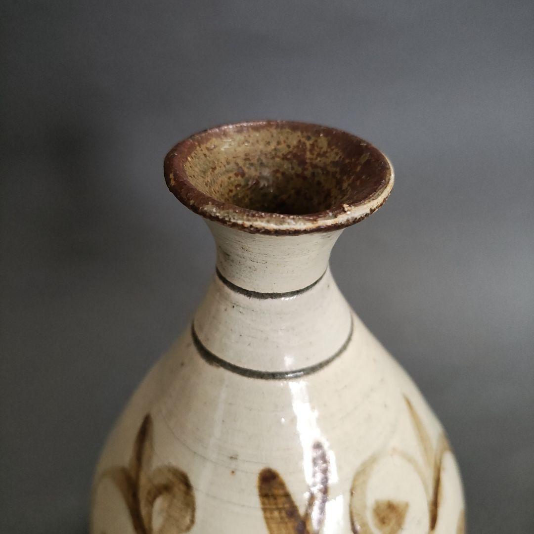 武末日臣　鉄絵徳利　鶏龍山徳利　刷毛目　高麗李朝