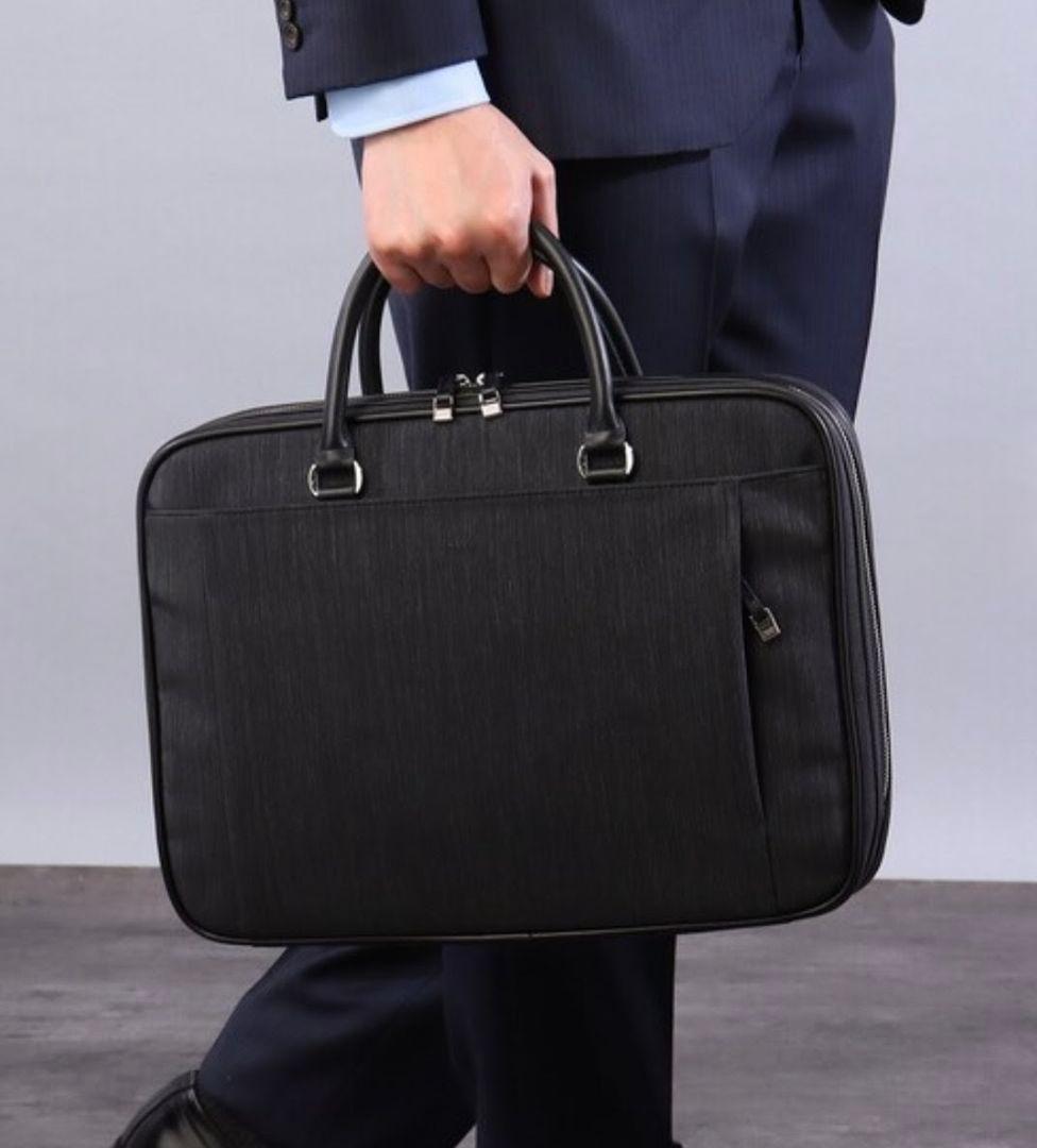 タケオキクチ　ヘアライン スリム ブリーフケース