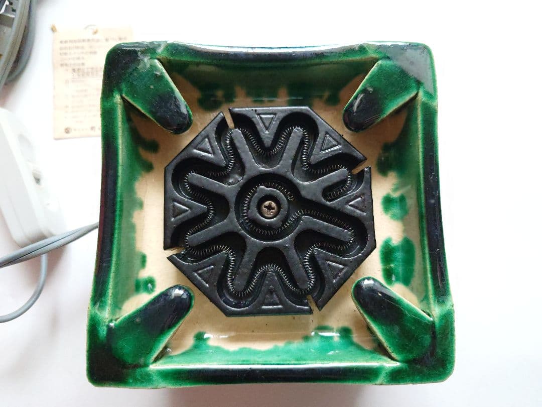 【動作確認済】江戸火鉢 野々田商店 陶器製 電気式火鉢 元箱付き