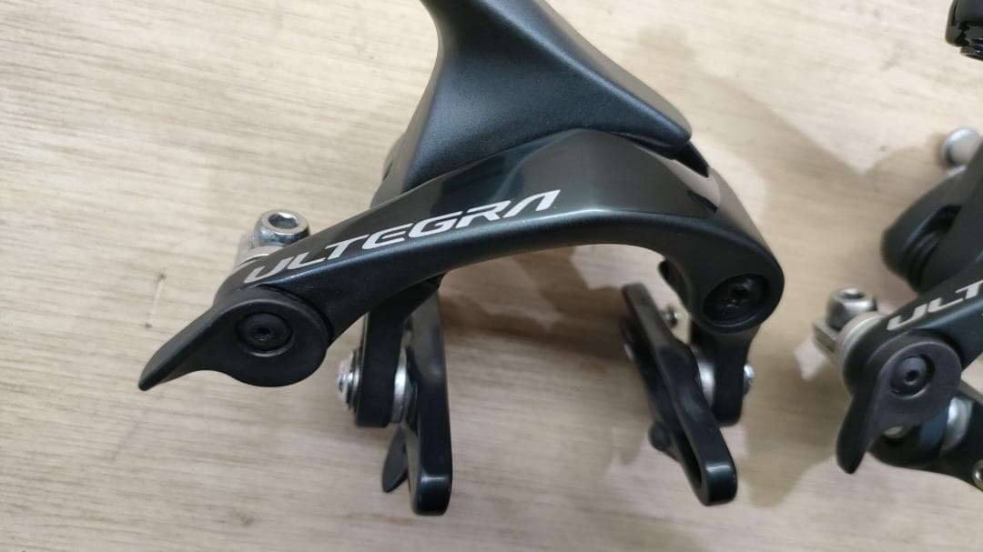 ULTEGRA アルテグラ■キャリパーブレーキ　前後セット■ BR-R8000■