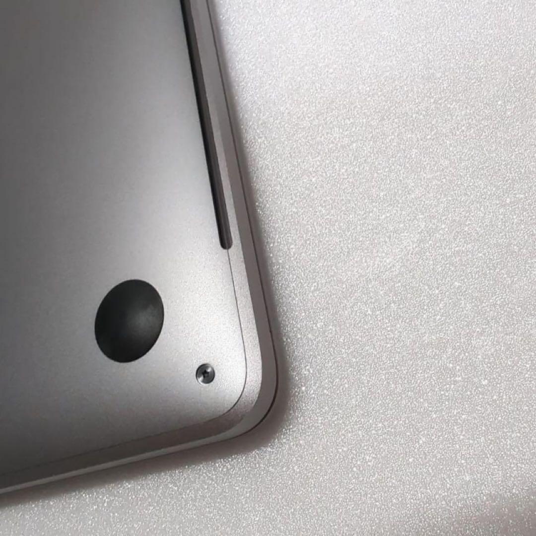 A*b様 A1989 MacBook Pro 2018 i7 16GB