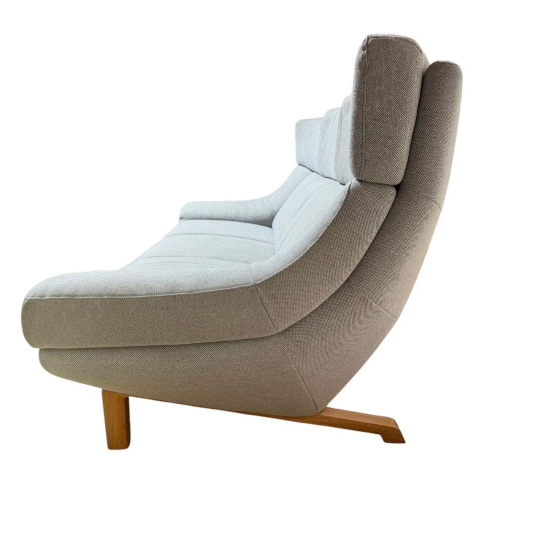 カリモク UU4603/UU4653 3人掛け　布ファブリックソファ