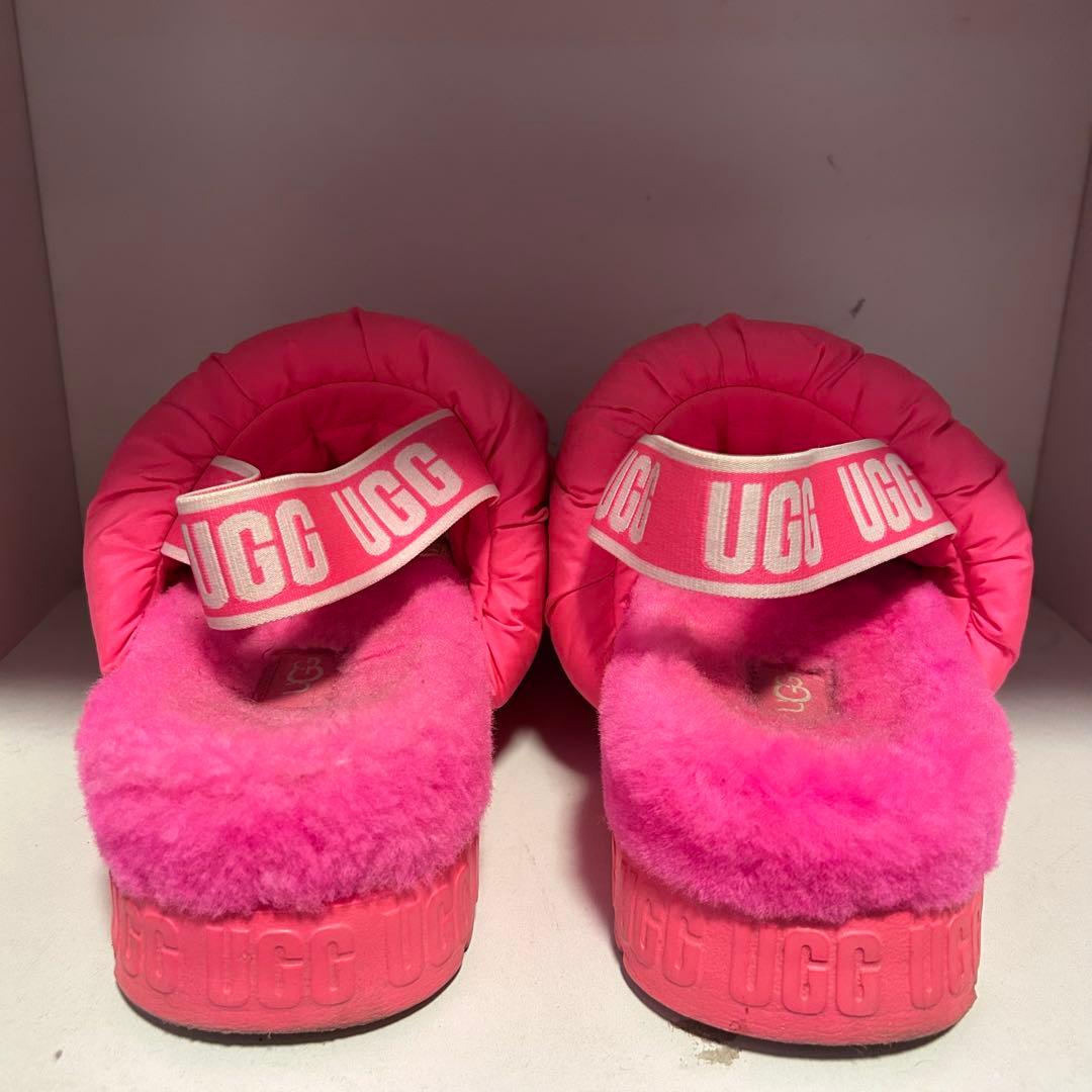 UGG アグ　スクランチータ　24cm