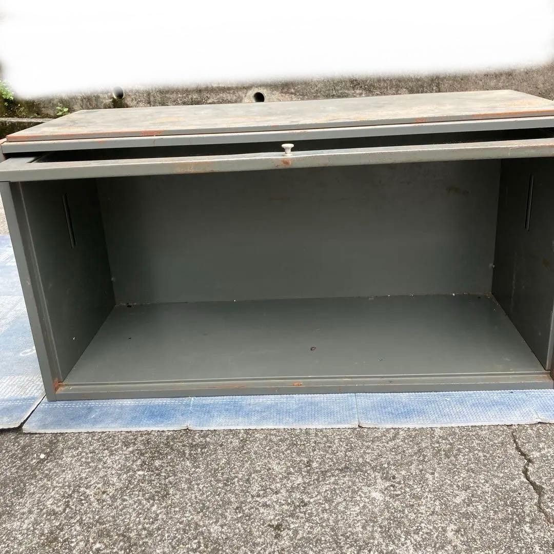 ペコ　米軍　キャビネット