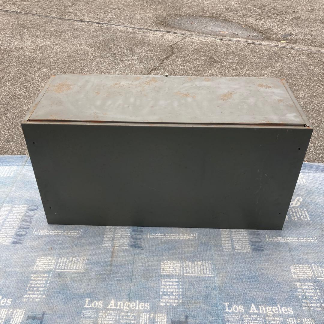 ペコ　米軍　キャビネット