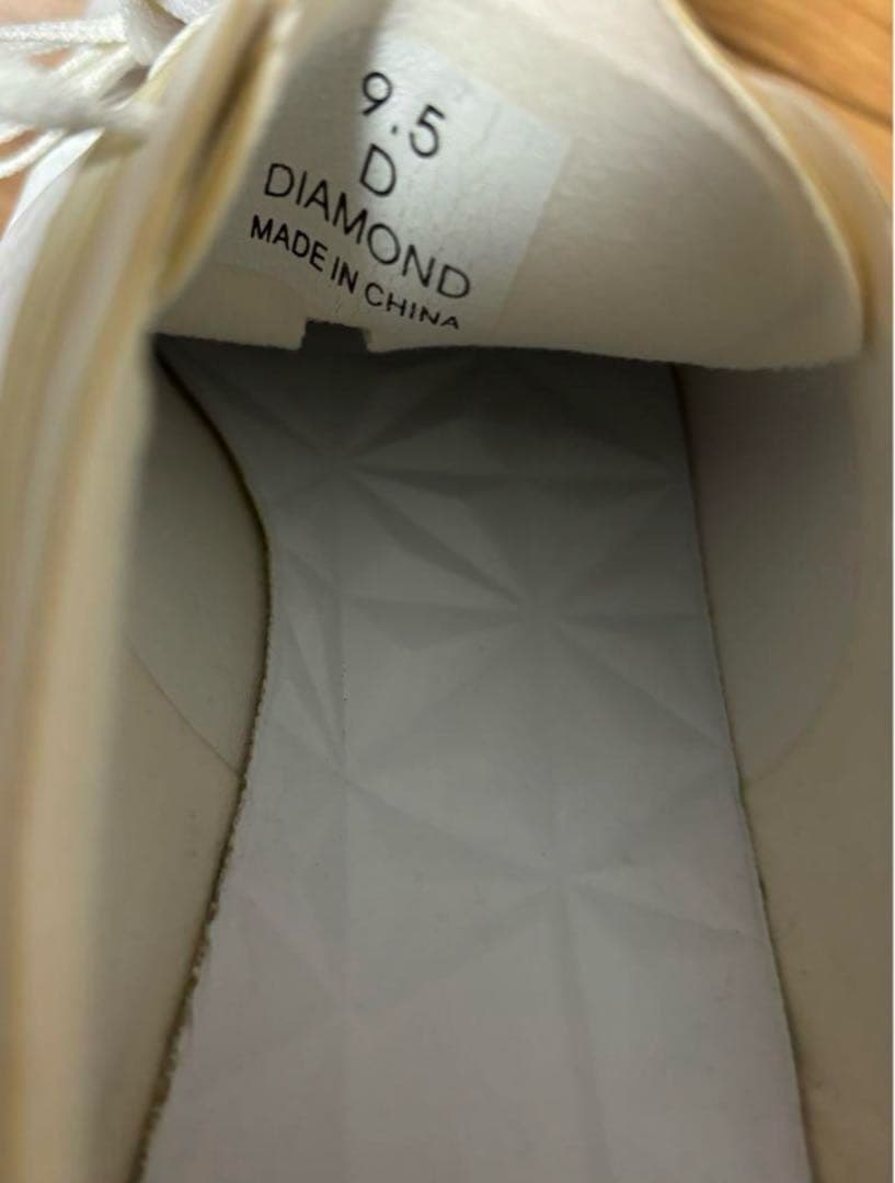 鈴木隆行選手　サイン入りスパイク