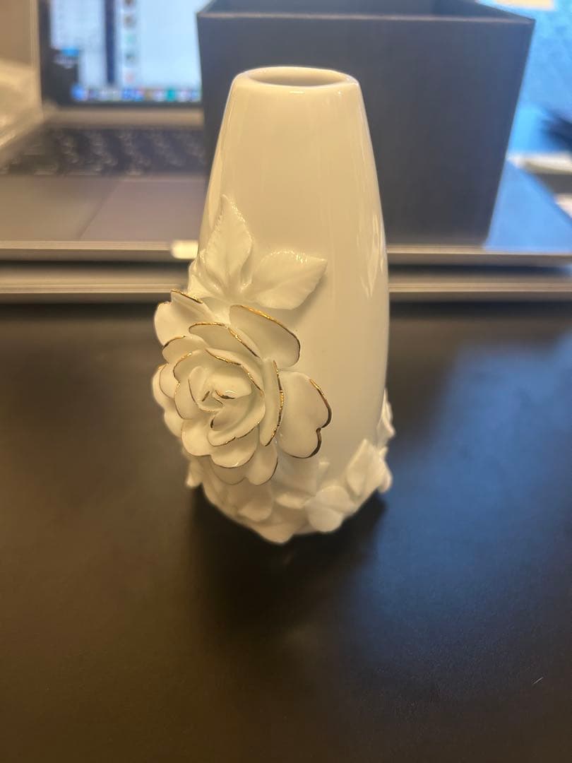 ハリーウィンストン　花瓶　一輪挿し