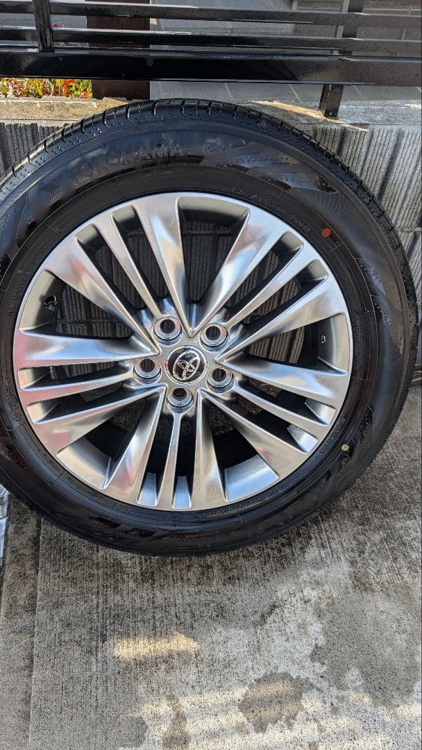 ケイコトヨタ 現行40系アルファード/ Zグレード純正 18インチT/W