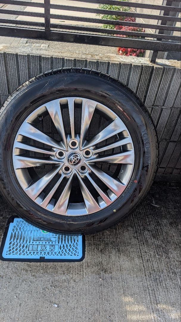 ケイコトヨタ 現行40系アルファード/ Zグレード純正 18インチT/W