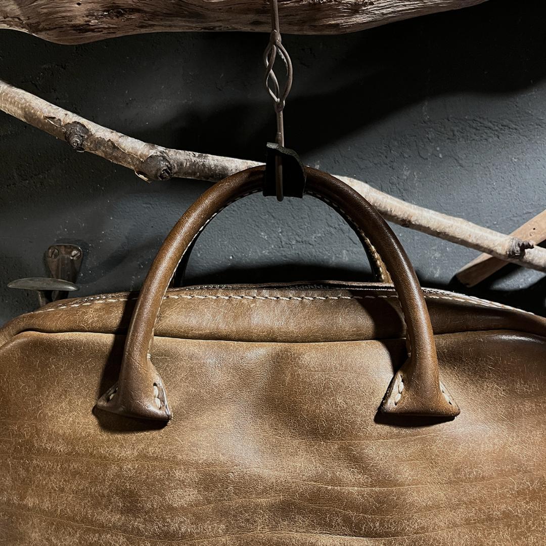 【USED】プエブロレザーのショルダーバッグ 本革 虎目 一点物 #283