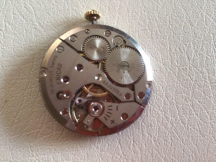ENICAR  17JEWELS  SWISS.   手巻き時計　ヴィンテージ