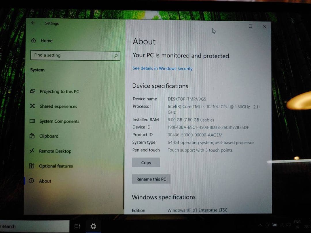 ASUS UX334F ノートPC