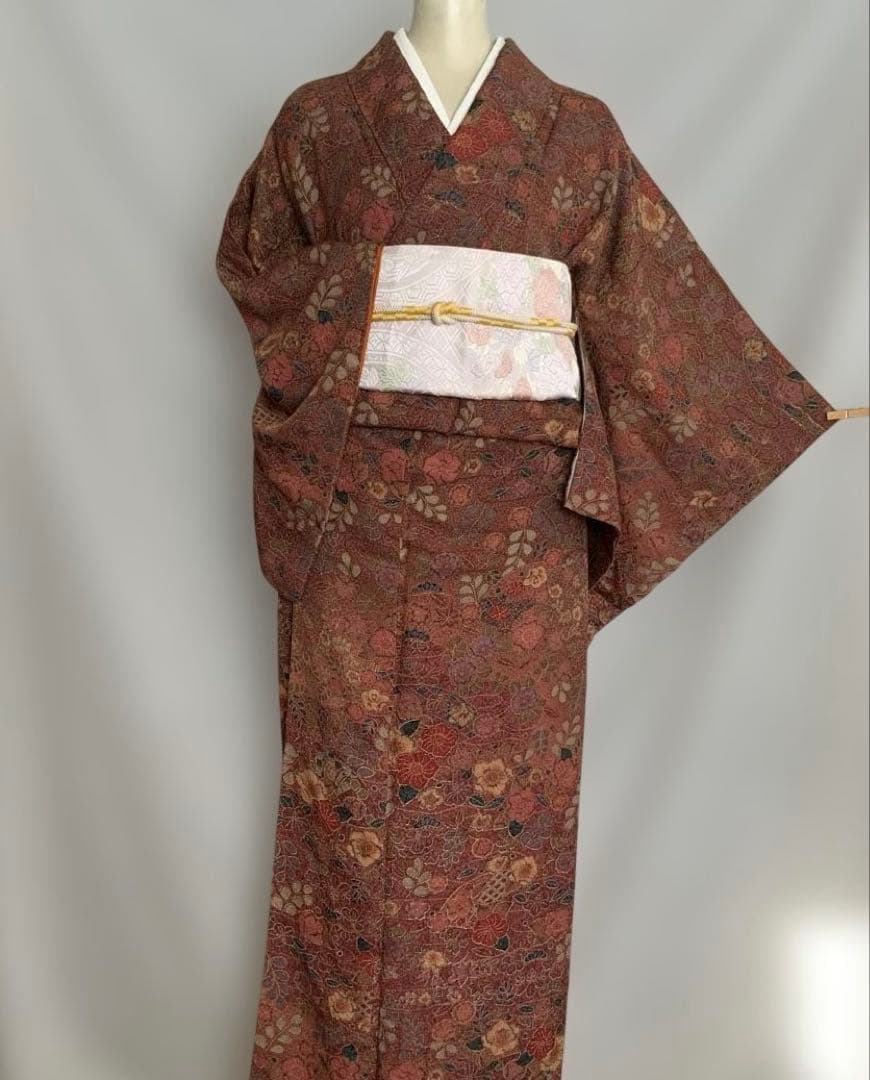 【小紋】　辻ヶ花　袷（正絹）肩着丈約160㎝　裄約65.5㎝