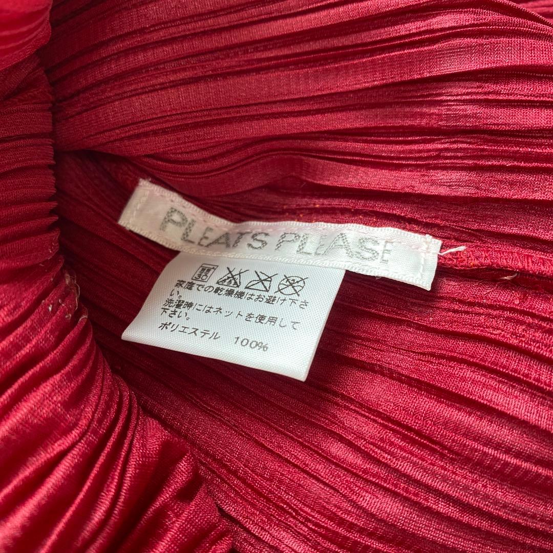 美品タグ付き　プリーツプリーズ　ブラウス　リボン　赤　ボタン　ボルドー　L