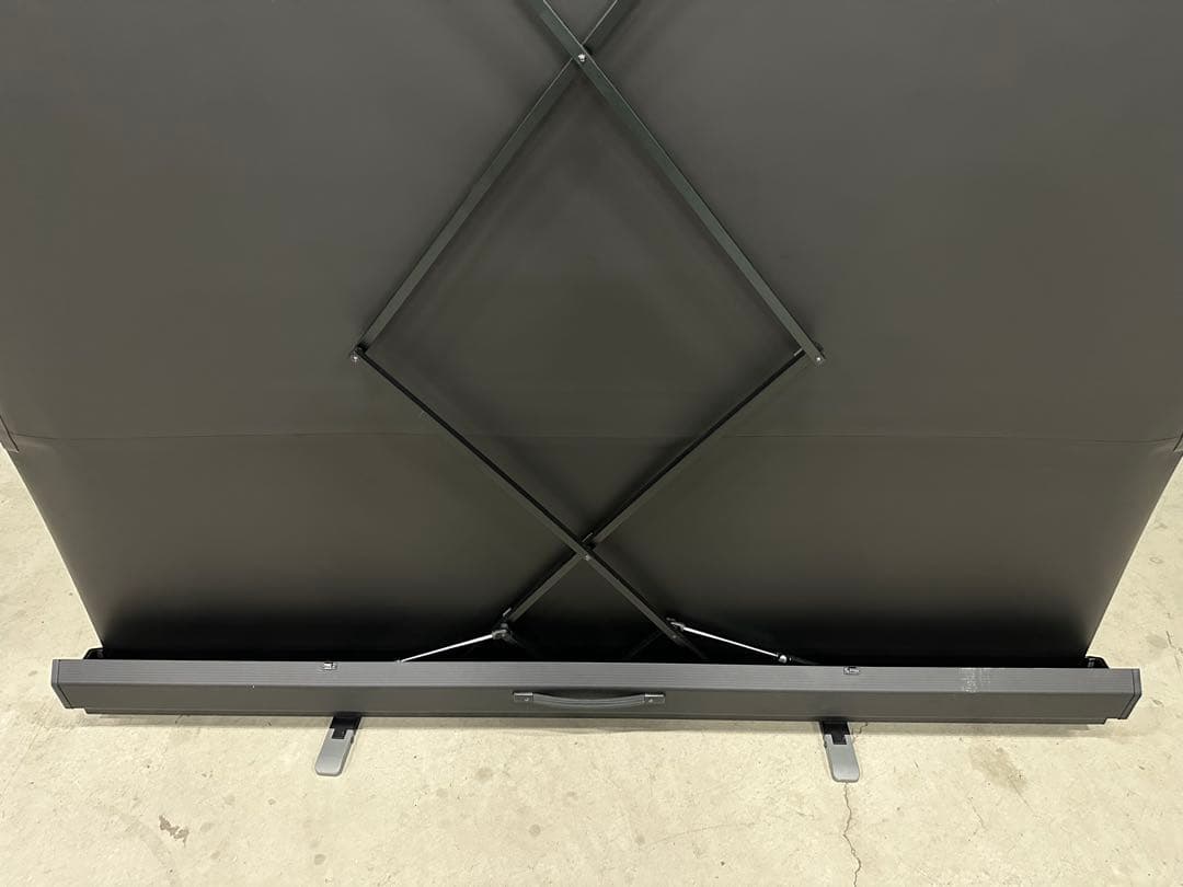 エプソン90型　EPSON ELPSC25 プロジェクタースクリーン