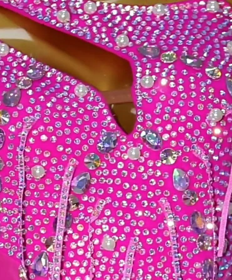 社交ダンスドレス ラテンドレス 競技 デモ 羽根 オーダーメイド