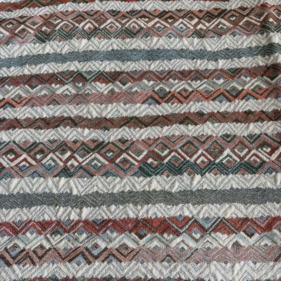 川島織物 幾何学模様ベットカバー