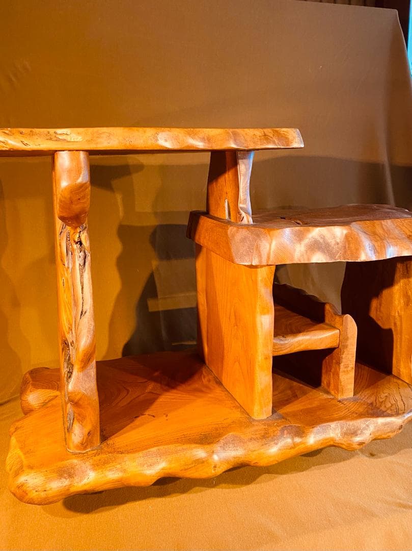 キャスター付！ケヤキ名木の飾り棚