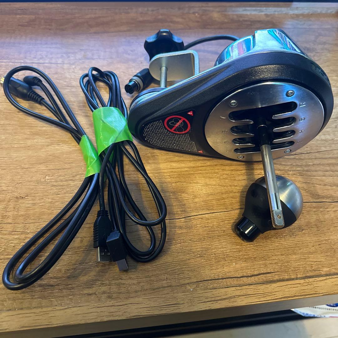 Thrustmaster スラストマスター TH8A