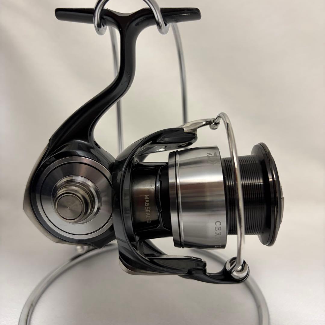 【美品】 ダイワ 24セルテート LT3000-XH