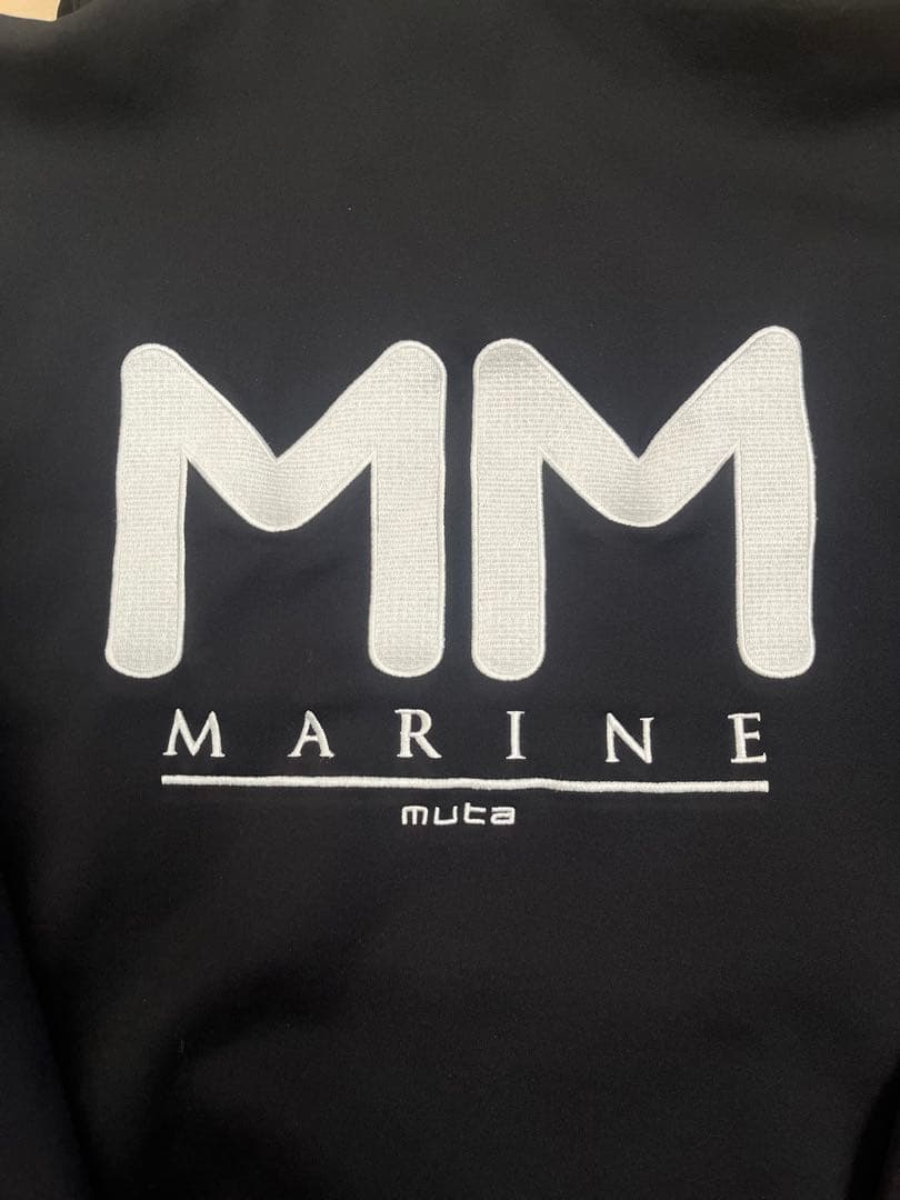 MUTA MARINE KARUISHI プルオーバーパーカー ブラック 4