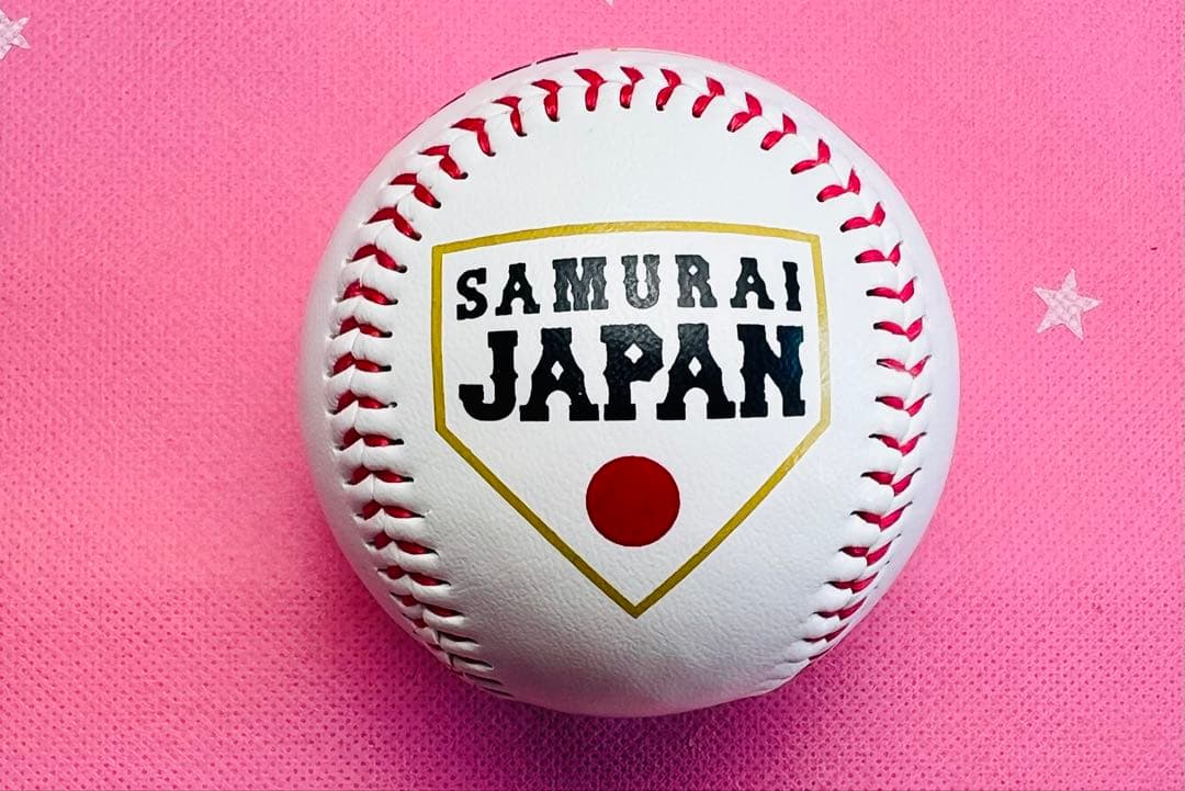 横浜DeNAベイスターズ 牧秀悟選手♯2 直筆サインボール 記念ロゴボール